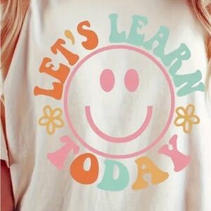 Trendy Womens Letter & Smile Face Print T-shirt medium
